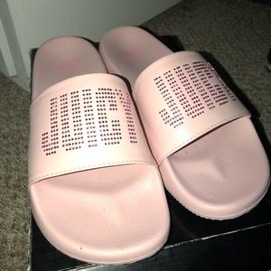 Juicy coutour slides